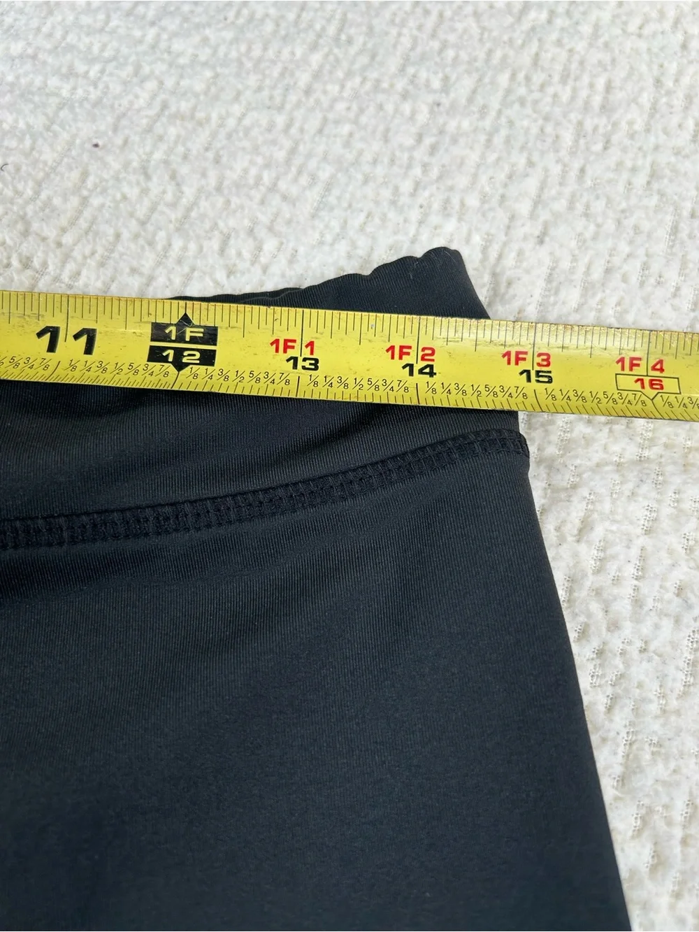 Nike Dri-FIT women’s compression shorts Black M Athleisure Volleyball Y2K